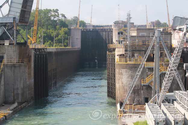 lock at welland canal